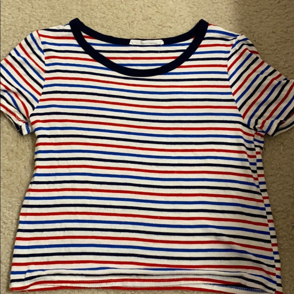 blue, red, and white stretchy shirt